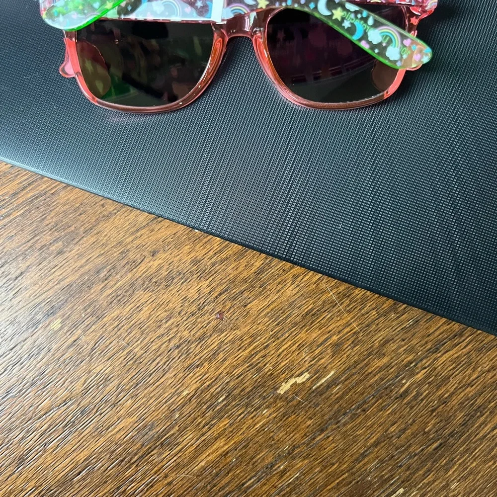 Unicorn -Themed Kids’ Sunglasses with matching Hard Glitter Case